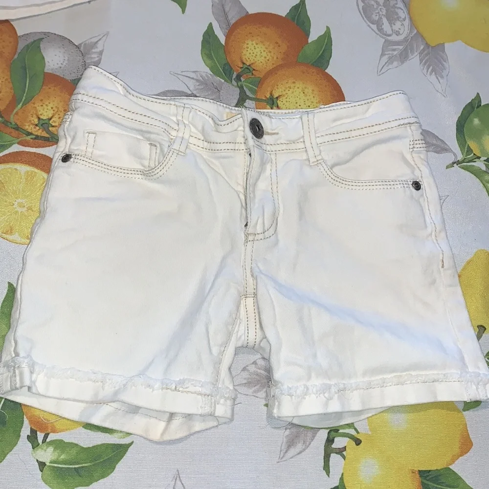 Mudd & Old Navy 2 white adjustable mid length shorts sz Girls 10 EUC